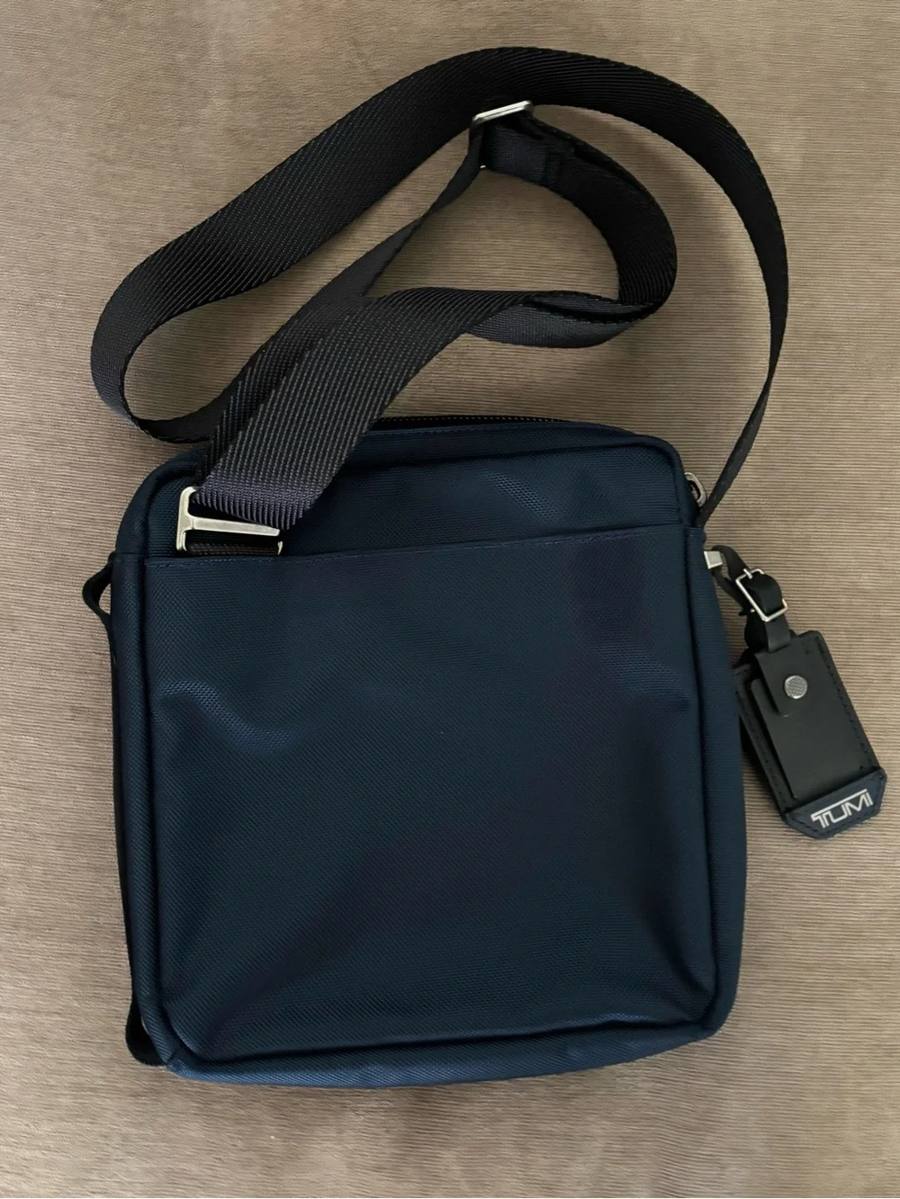 Tumi alpha bravo